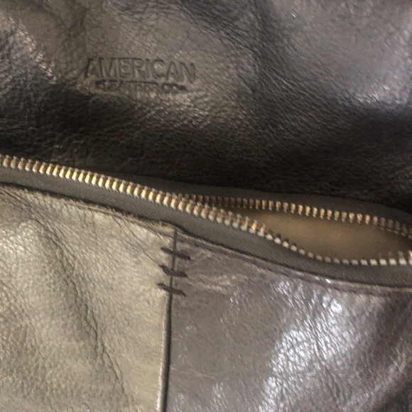 Black leather knapsack -very good condition - soft leather - Picture 6 of 9